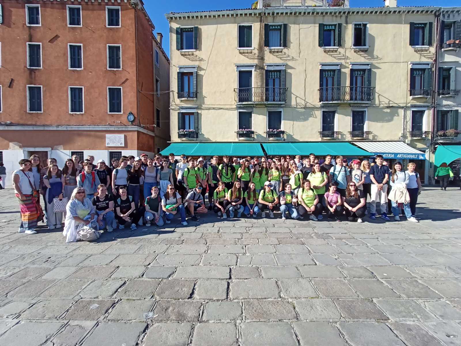IMG-4ccf705b1eaf2d8c6d7c7829352dac15-V